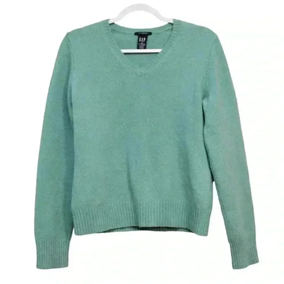 GAP Sweater Size Medium Lambswool Stretch V-Neck Knit Preppy Classic Y2K Cozy - Picture 1 of 10
